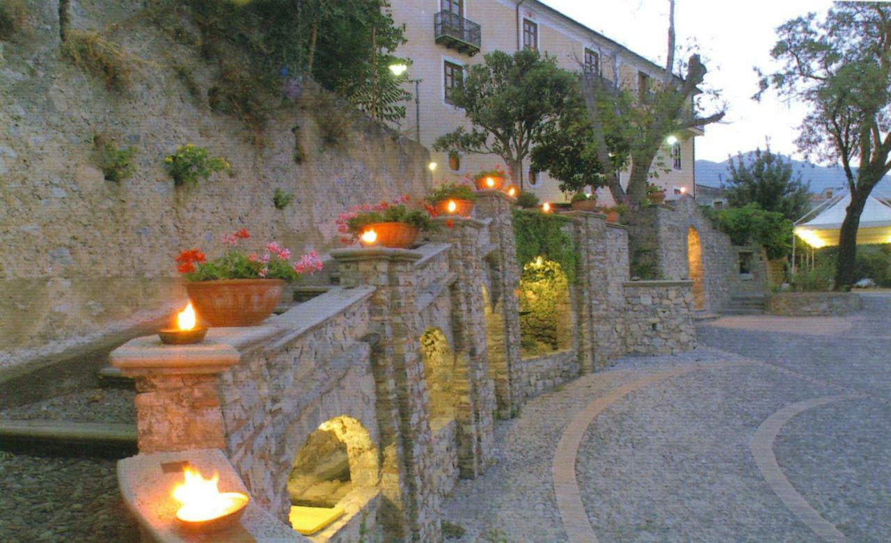 Villa San Domenico โมราโนคาลาโบร ภายนอก รูปภาพ